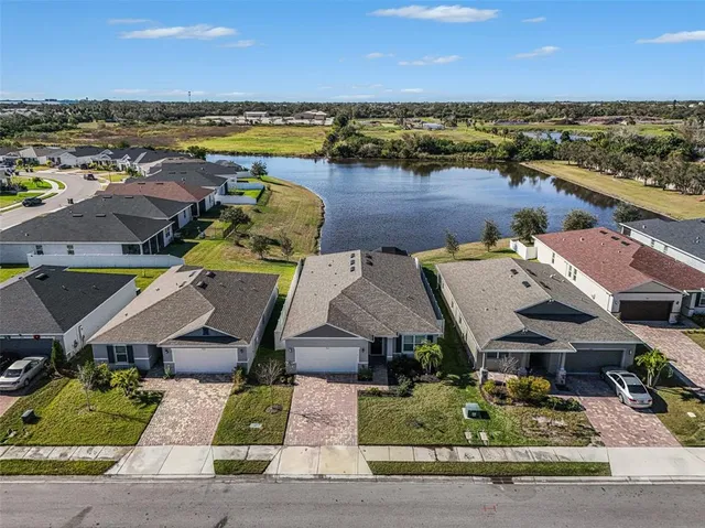 $532,000 | 7322 34th Court East, Sarasota, FL 34243