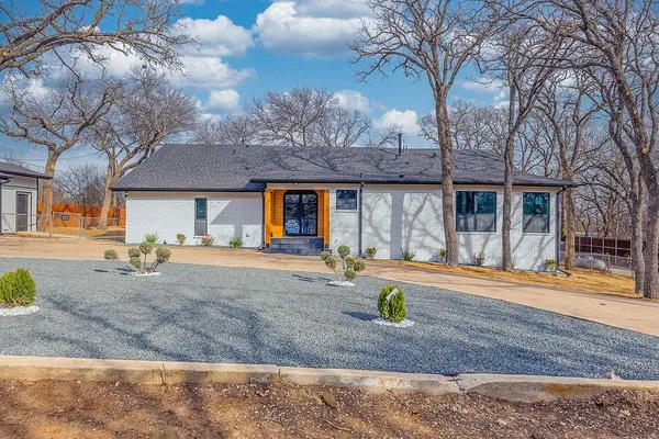 $1,100,000 | 8713 Clay Hibbins Road, Keller, TX 76248