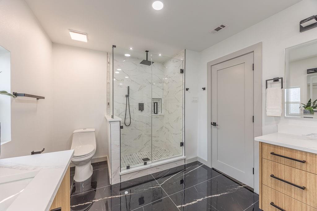 8713 Clay Hibbins Road Keller, TX 76248 - Photo 27 of 40 Master Bath