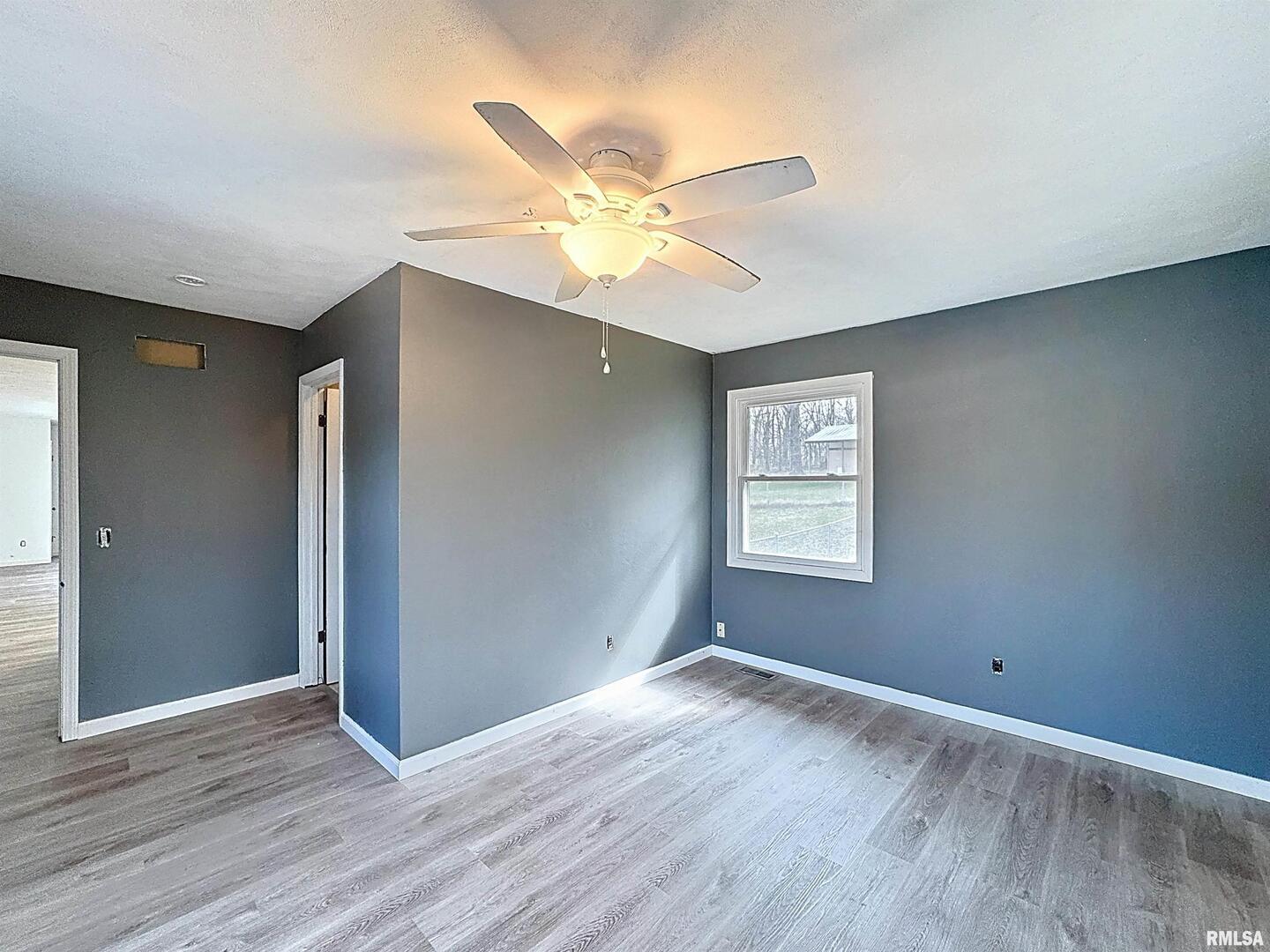 6520 Highway 150 Alpha, IL 61413 - Photo 13 of 30 Gallery Image 13