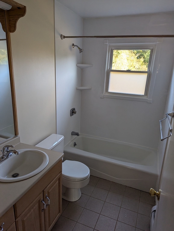 30 Long Plain Road, Unit B Whately, MA 01373 - Photo 16 of 26