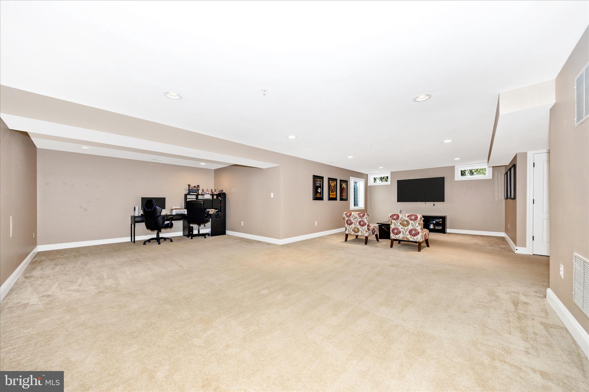 748 Potomac View Parkway Brunswick, MD 21716 - Photo 39 of 72 Rec Room
