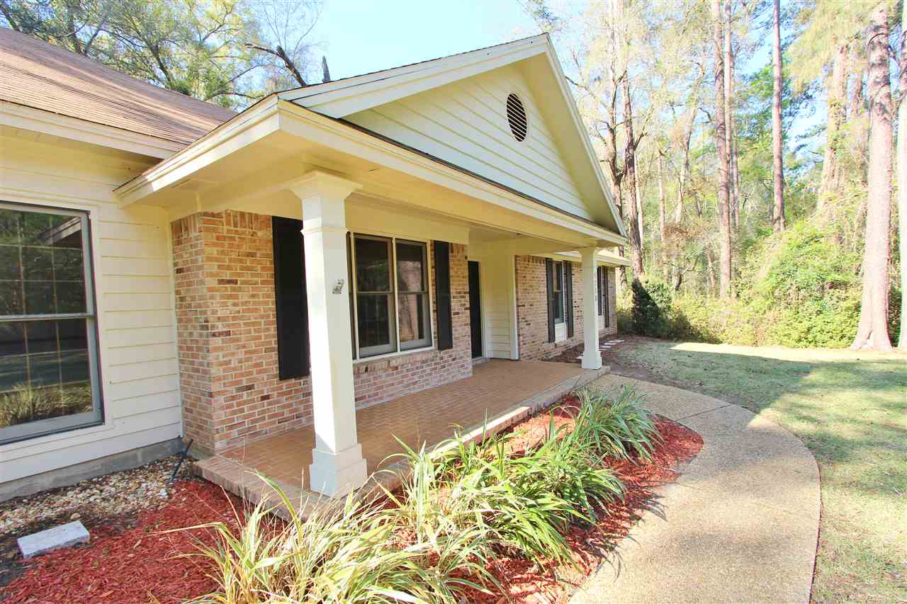 4798 High Grove Road Tallahassee, FL 32309 - Photo 5 of 36 Gallery Image 5