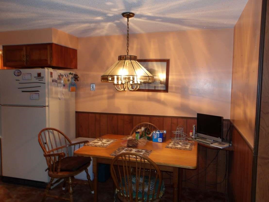 81 Hill Street Lyndon, VT 05851 - Photo 7 of 19