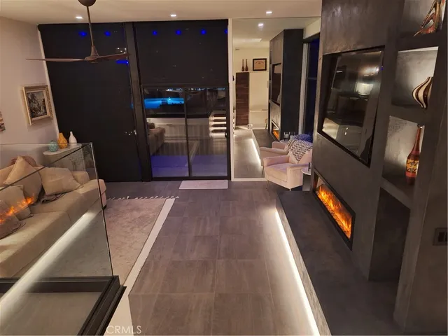 $750,000 | 5118 Marina Pacifica Drive South, Long Beach, CA 90803