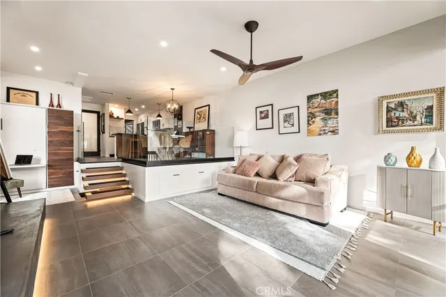 $750,000 | 5118 Marina Pacifica Drive South, Long Beach, CA 90803