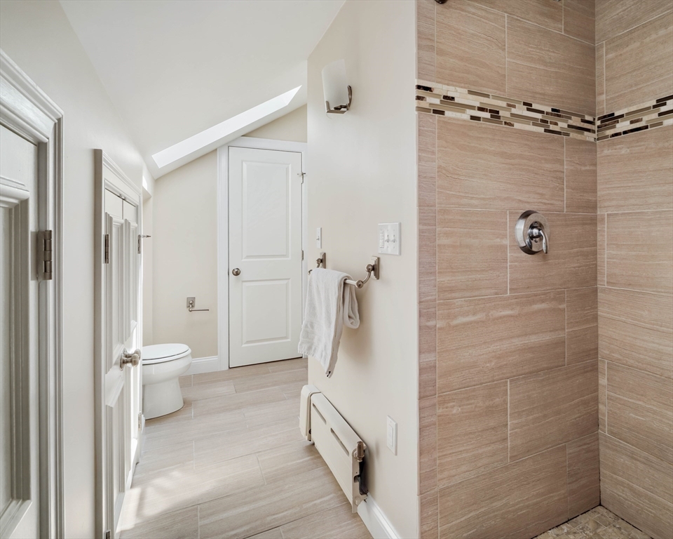 33 Howard Street, Unit 2 Watertown, MA 02472 - Photo 24 of 41