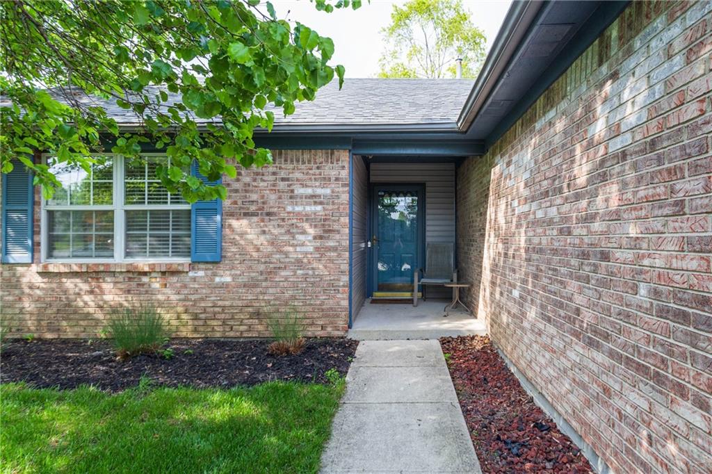 7441 Iron Rock Road Indianapolis, IN 46236 - Photo 2 of 26 Gallery Image 2