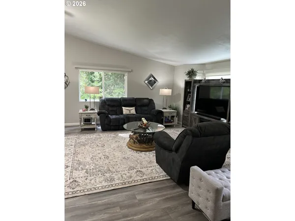 $789,000 | 23660 Southeast Firwood Road, Sandy, OR 97055