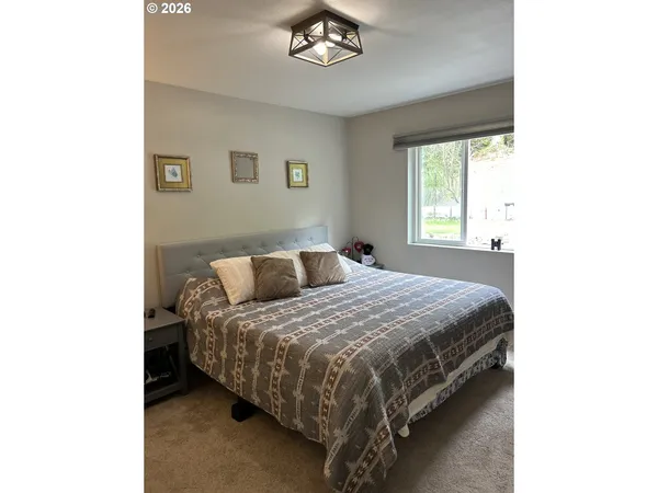 $789,000 | 23660 Southeast Firwood Road, Sandy, OR 97055