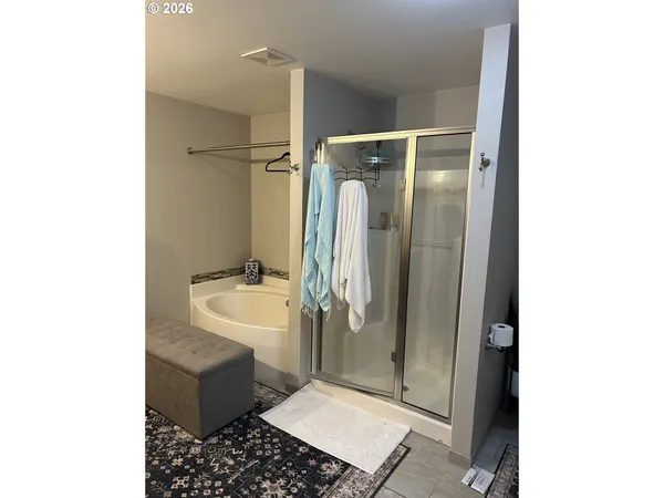 $789,000 | 23660 Southeast Firwood Road, Sandy, OR 97055