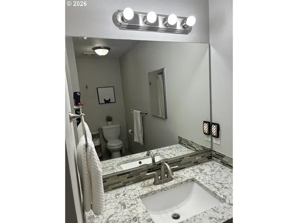 $789,000 | 23660 Southeast Firwood Road, Sandy, OR 97055