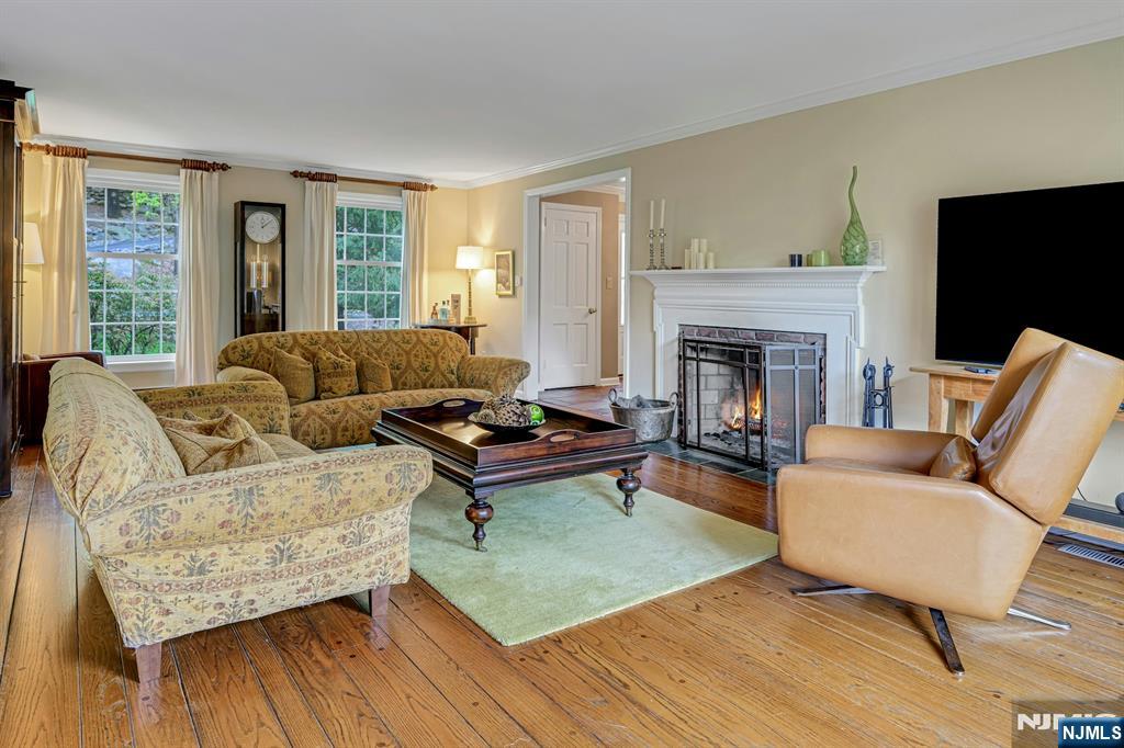 59 Green Hill Road Butler, NJ 07405 - Photo 10 of 40
