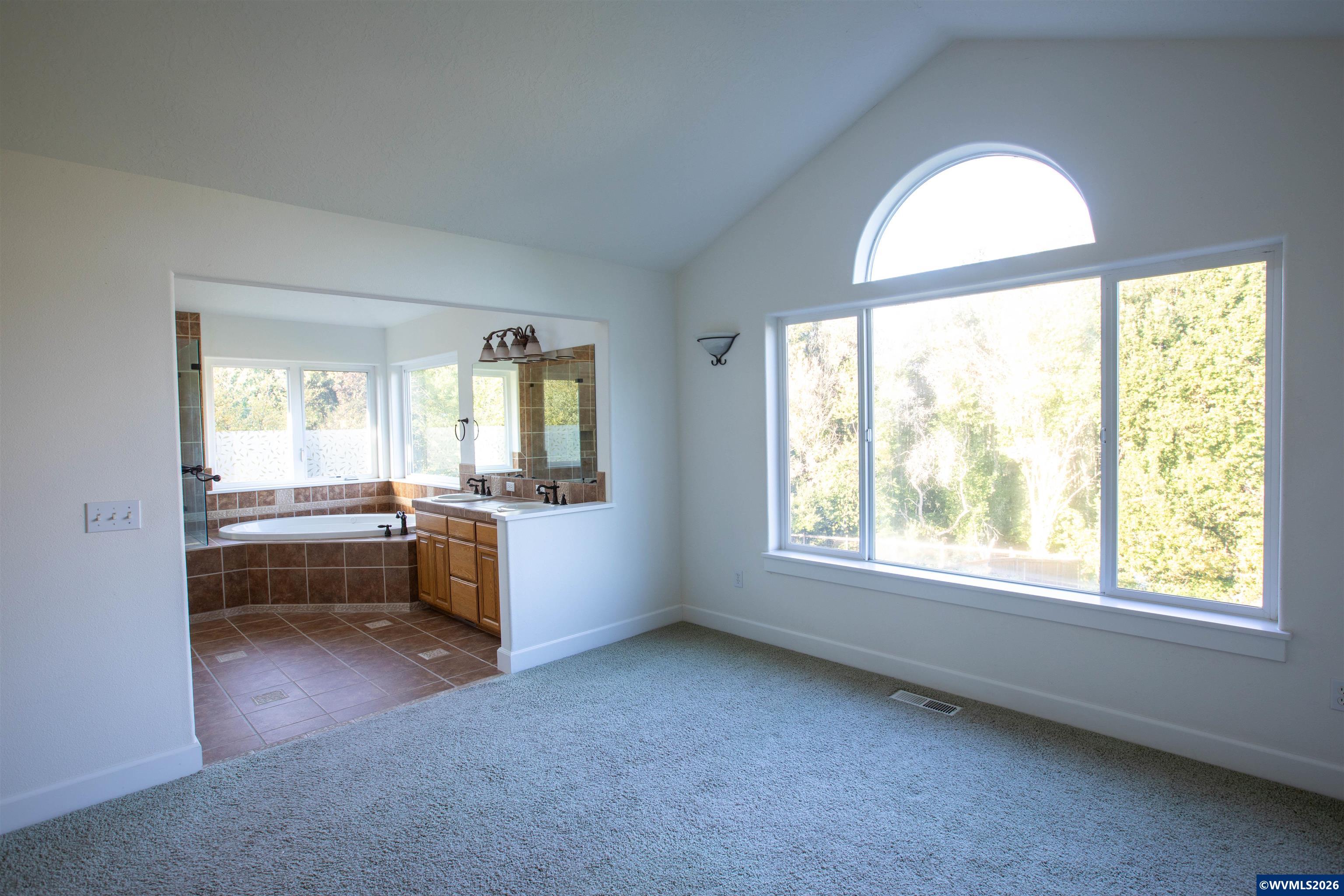 2075 Northwest Violet Avenue Albany, OR 97321 - Photo 15 of 34
