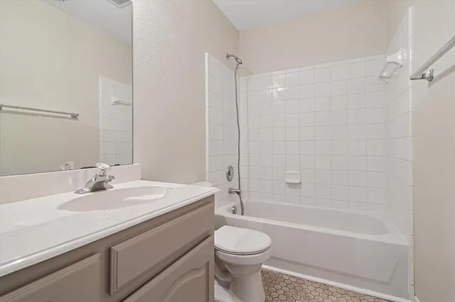 $2,400 | 12072 Half Hitch Trail, Frisco, TX 75035