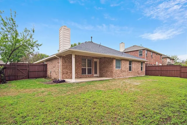 $2,400 | 12072 Half Hitch Trail, Frisco, TX 75035