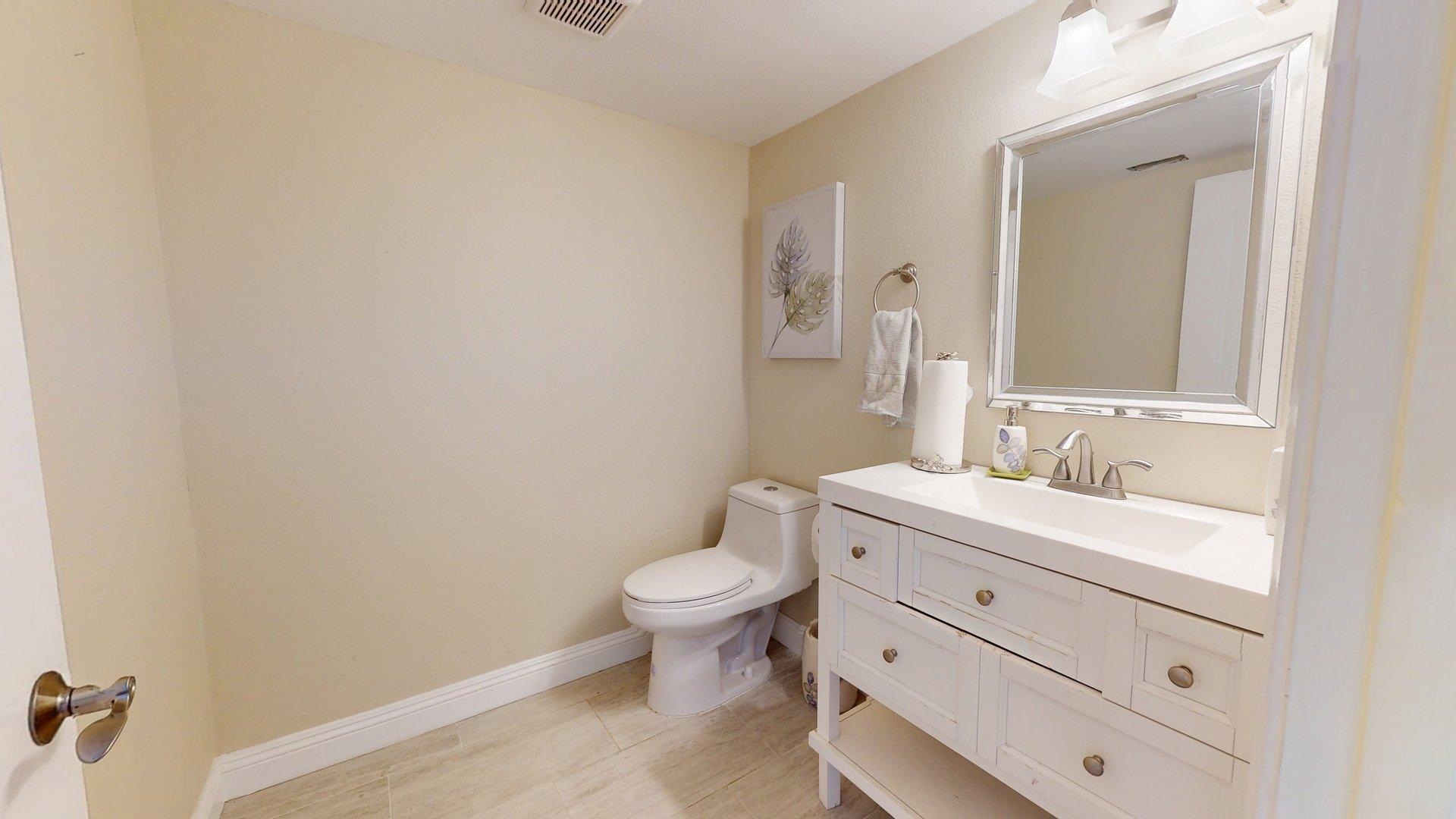 68645 Panorama Road Cathedral City, CA 92234 - Photo 16 of 35 a bathroom with a toilet sink and mirror