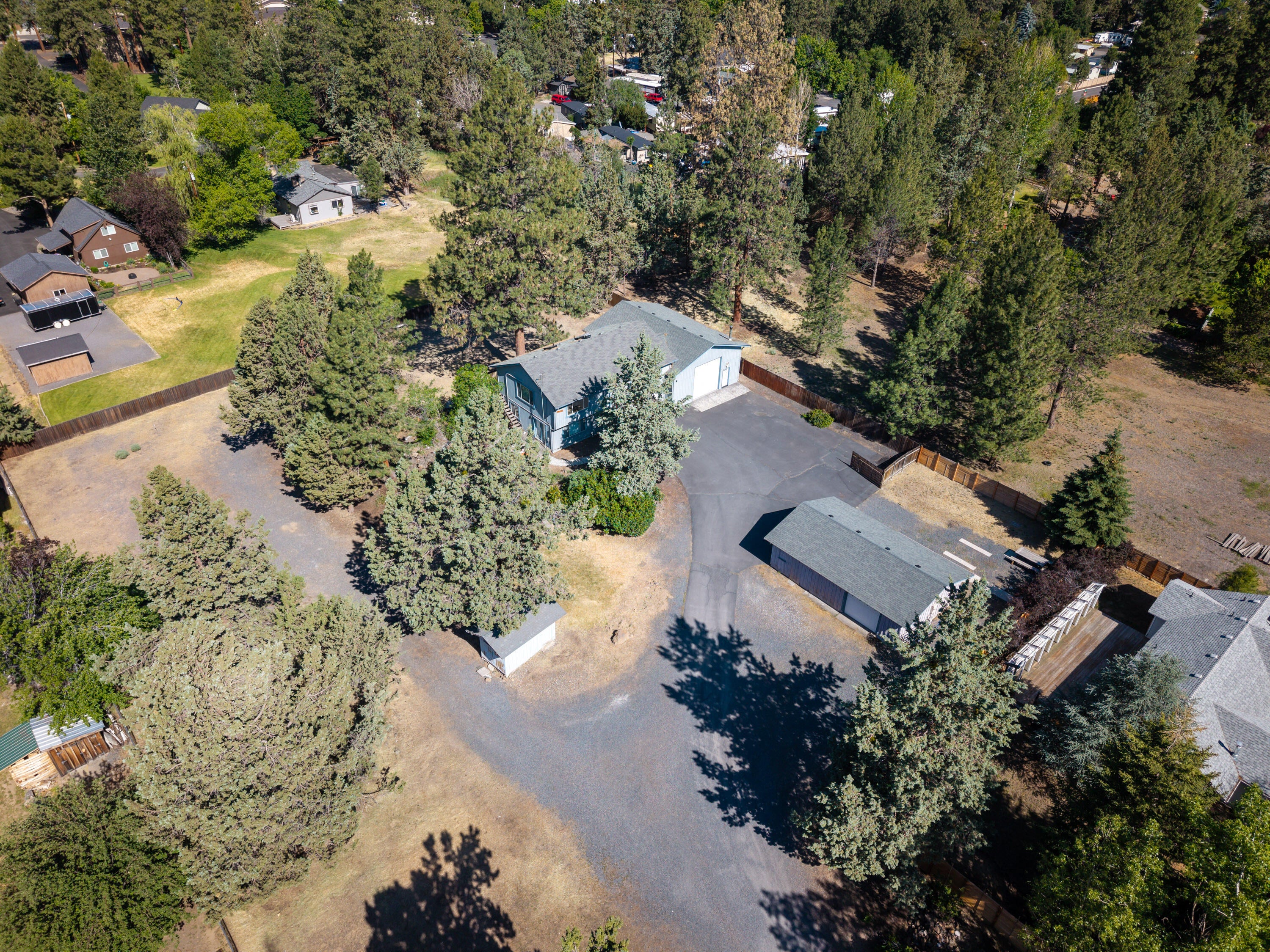 61235 Benham Road Bend, OR 97702 - Photo 2 of 47 TPark_0694_061725