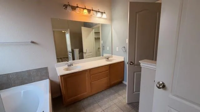 $2,350 | 14613 Crystal Lake Drive, Little Elm, TX 75068