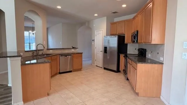 $2,350 | 14613 Crystal Lake Drive, Little Elm, TX 75068