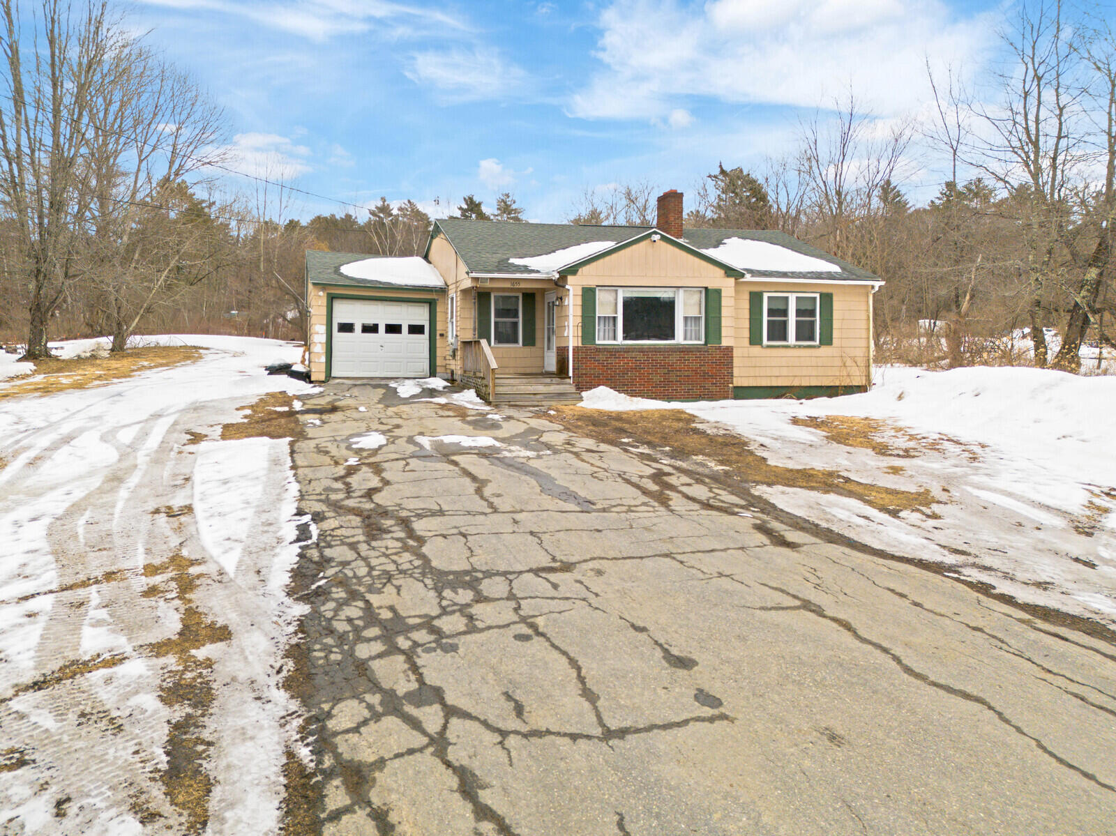 1655 River Road Clinton, ME 04927 - Photo 1 of 29 1 Front