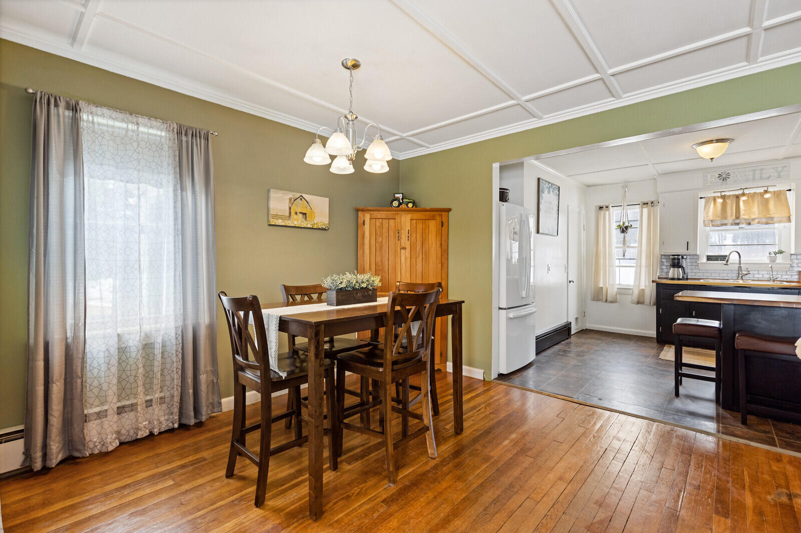 1655 River Road Clinton, ME 04927 - Photo 12 of 29 12 dining area view