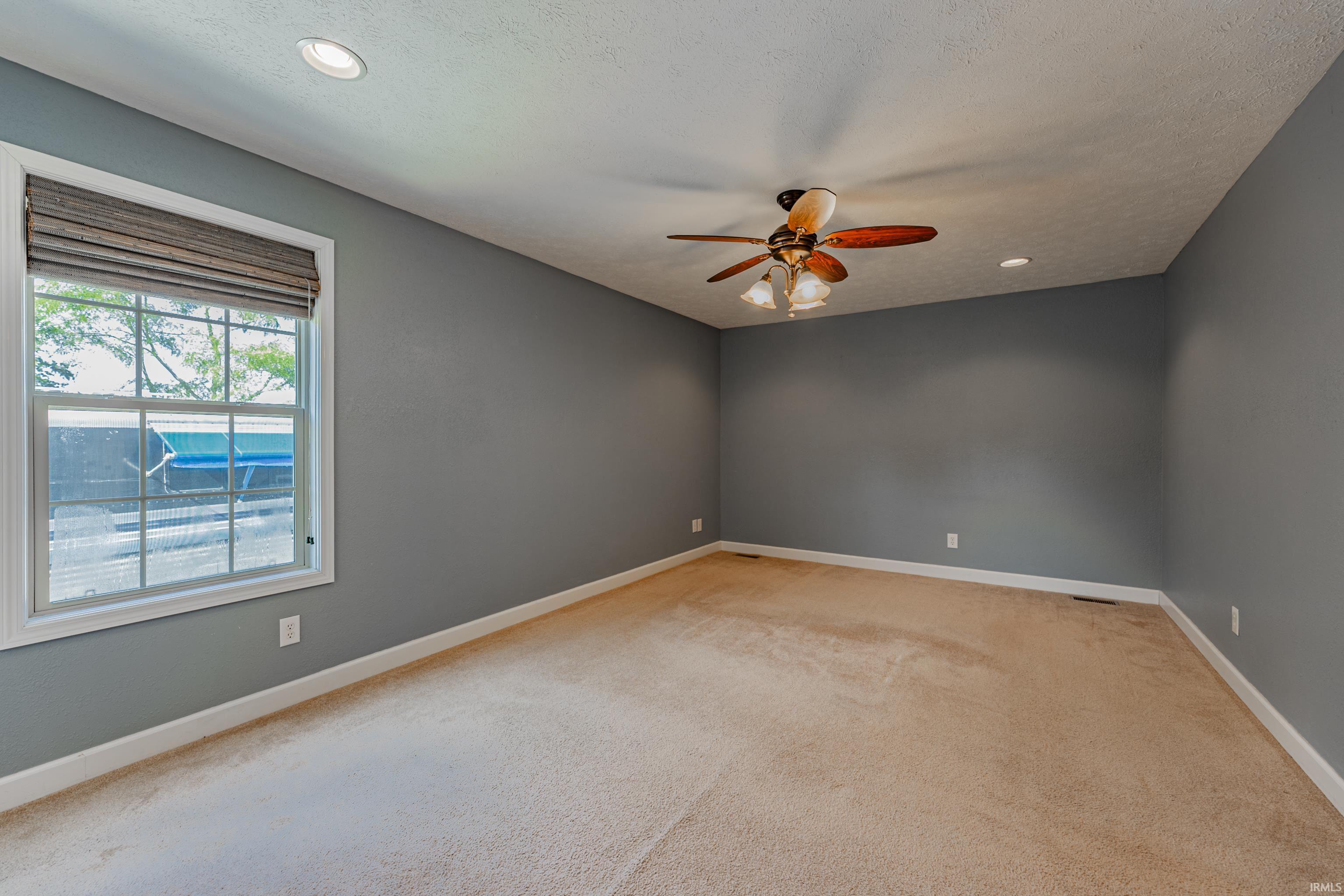 4811 Eby Road Boonville, IN 47601 - Photo 11 of 36