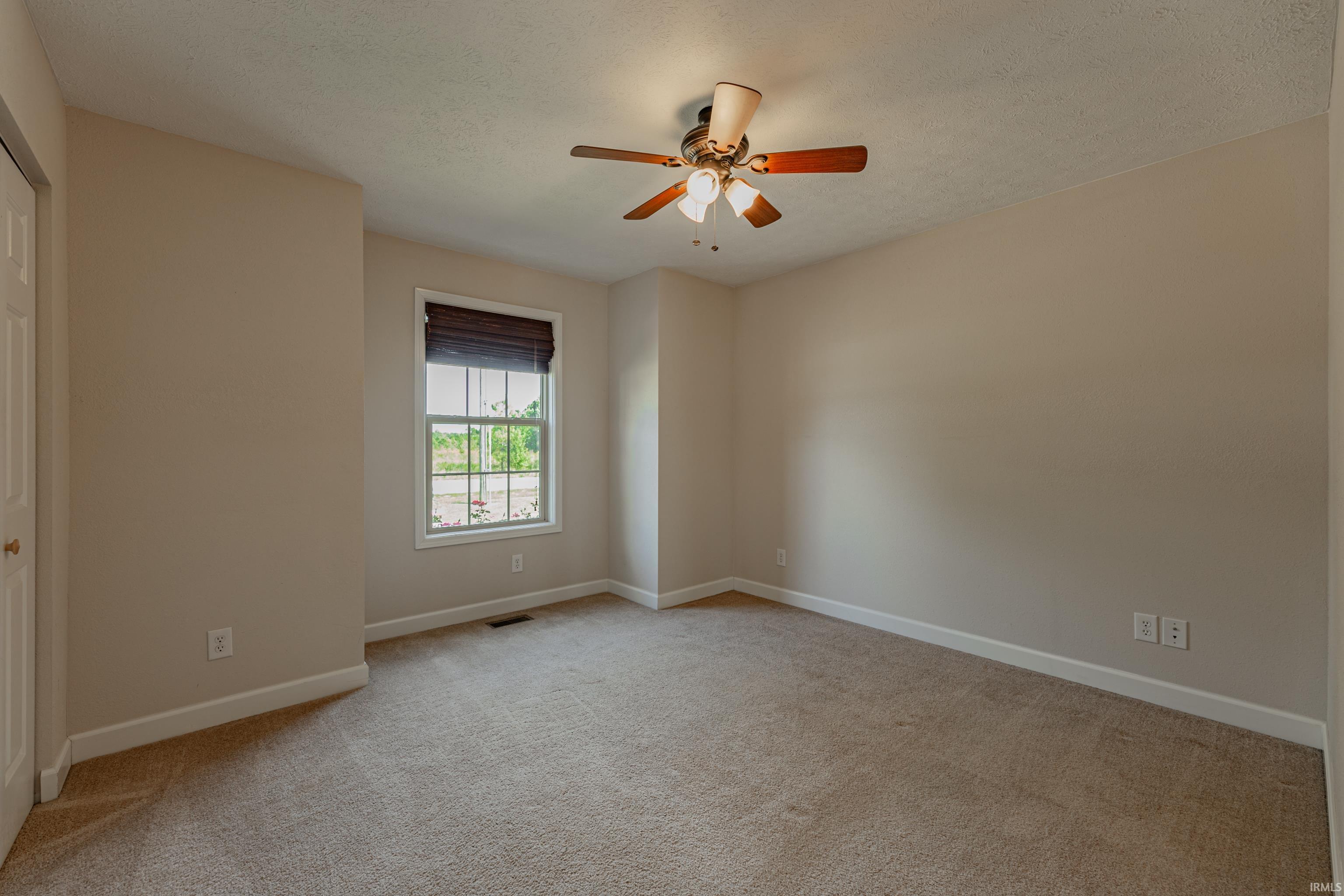 4811 Eby Road Boonville, IN 47601 - Photo 13 of 36