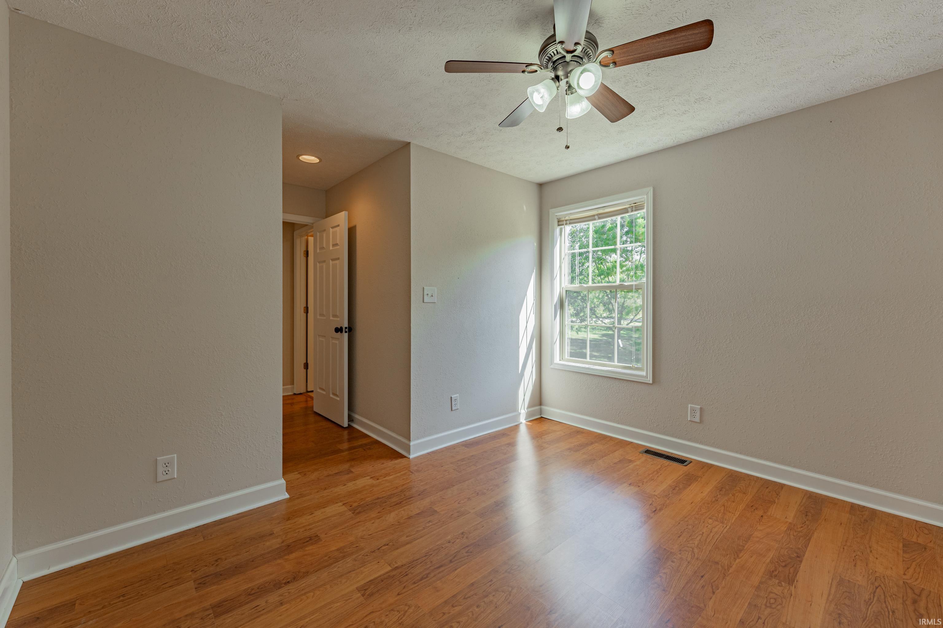 4811 Eby Road Boonville, IN 47601 - Photo 18 of 36