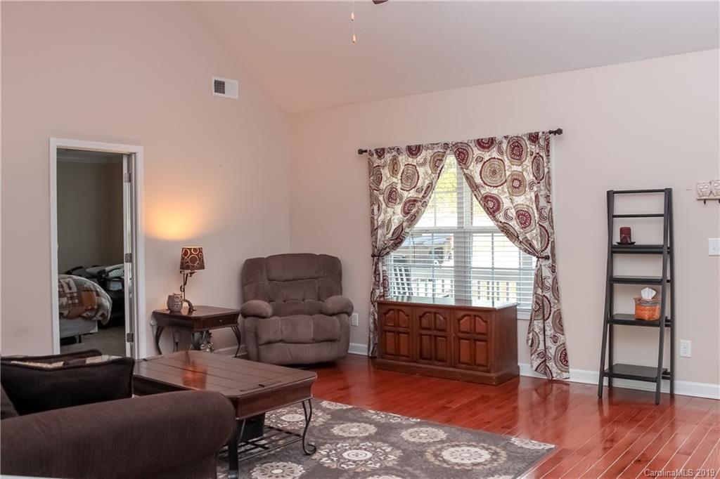 489 Fleetwood Road York, SC 29745 - Photo 7 of 34 Gallery Image 7