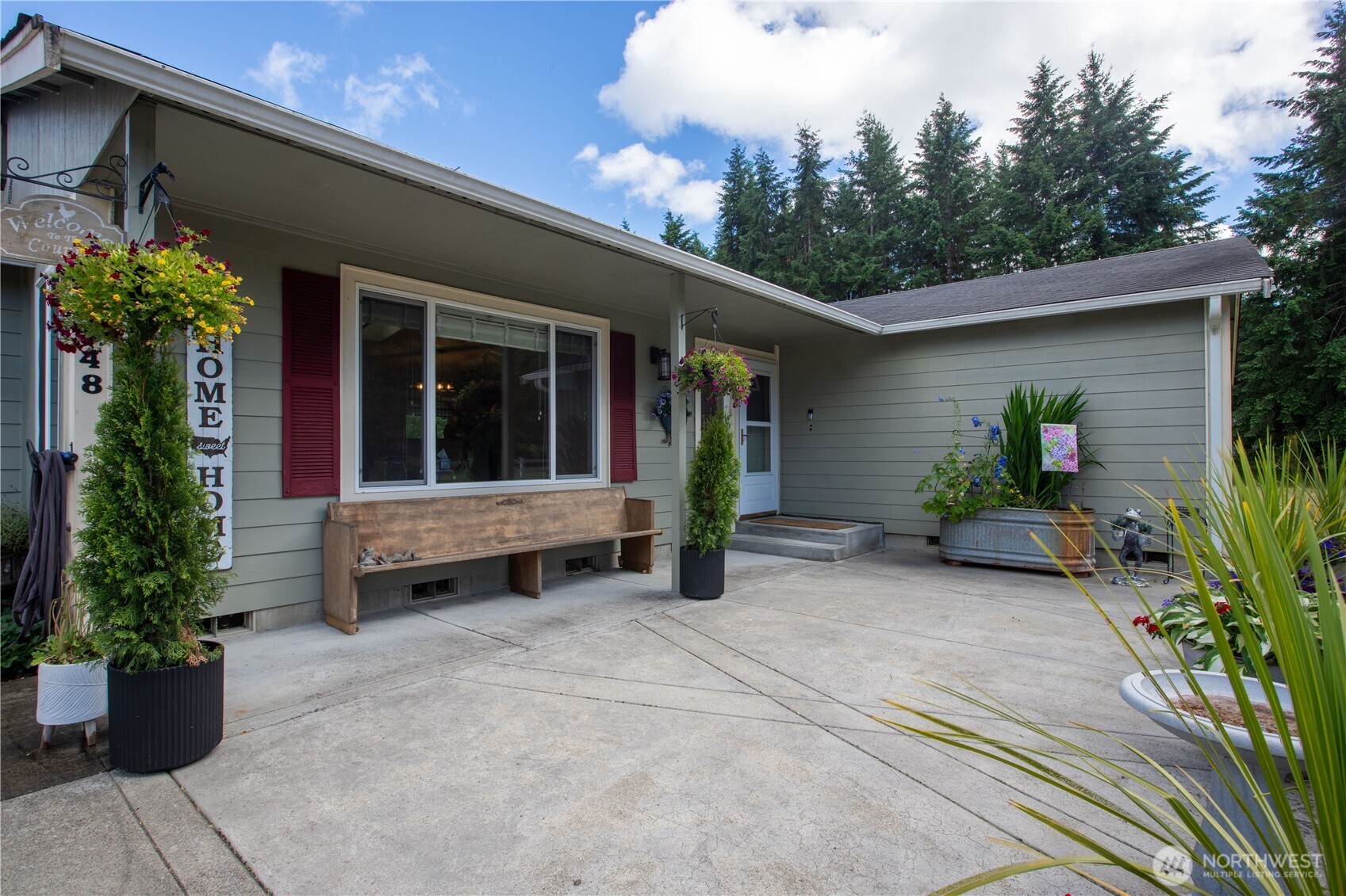 10548 179th Avenue Southwest Rochester, WA 98579 - Photo 2 of 36