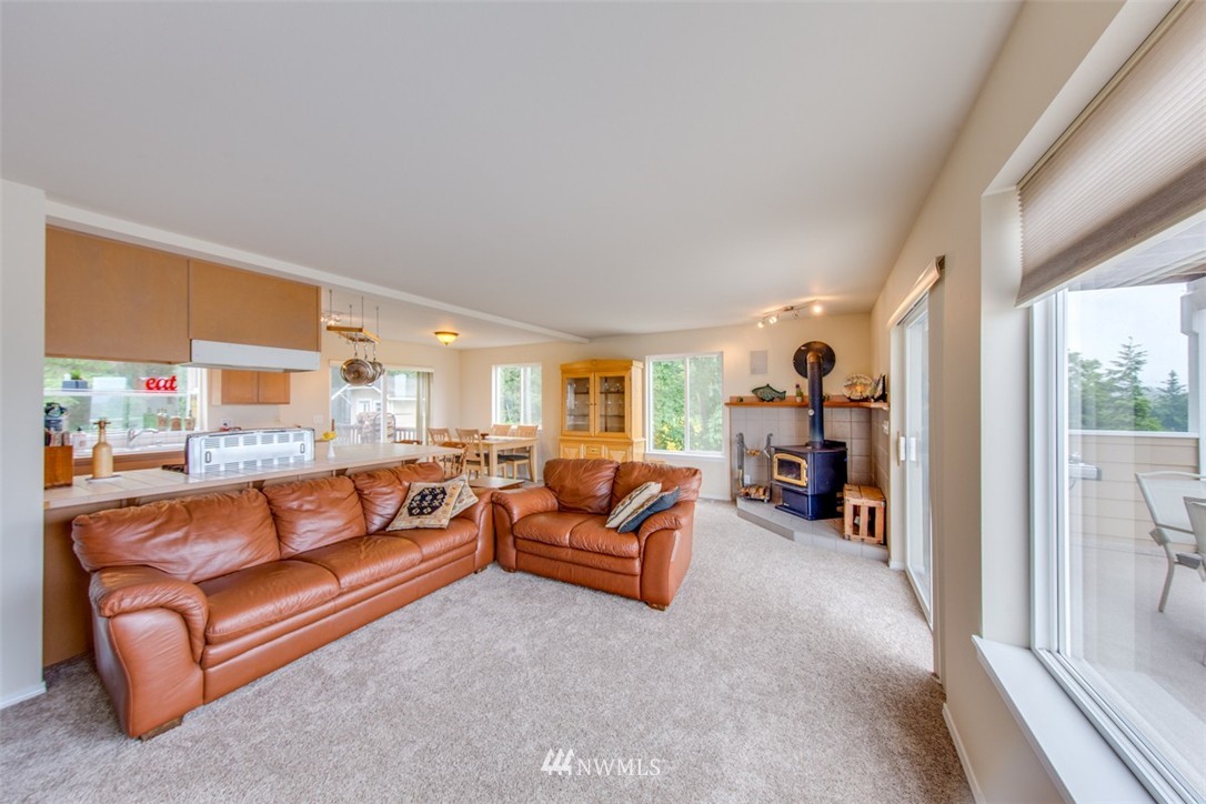 37612 Olympic View Road Northeast Hansville, WA 98340 - Photo 8 of 25 Gallery Image 8