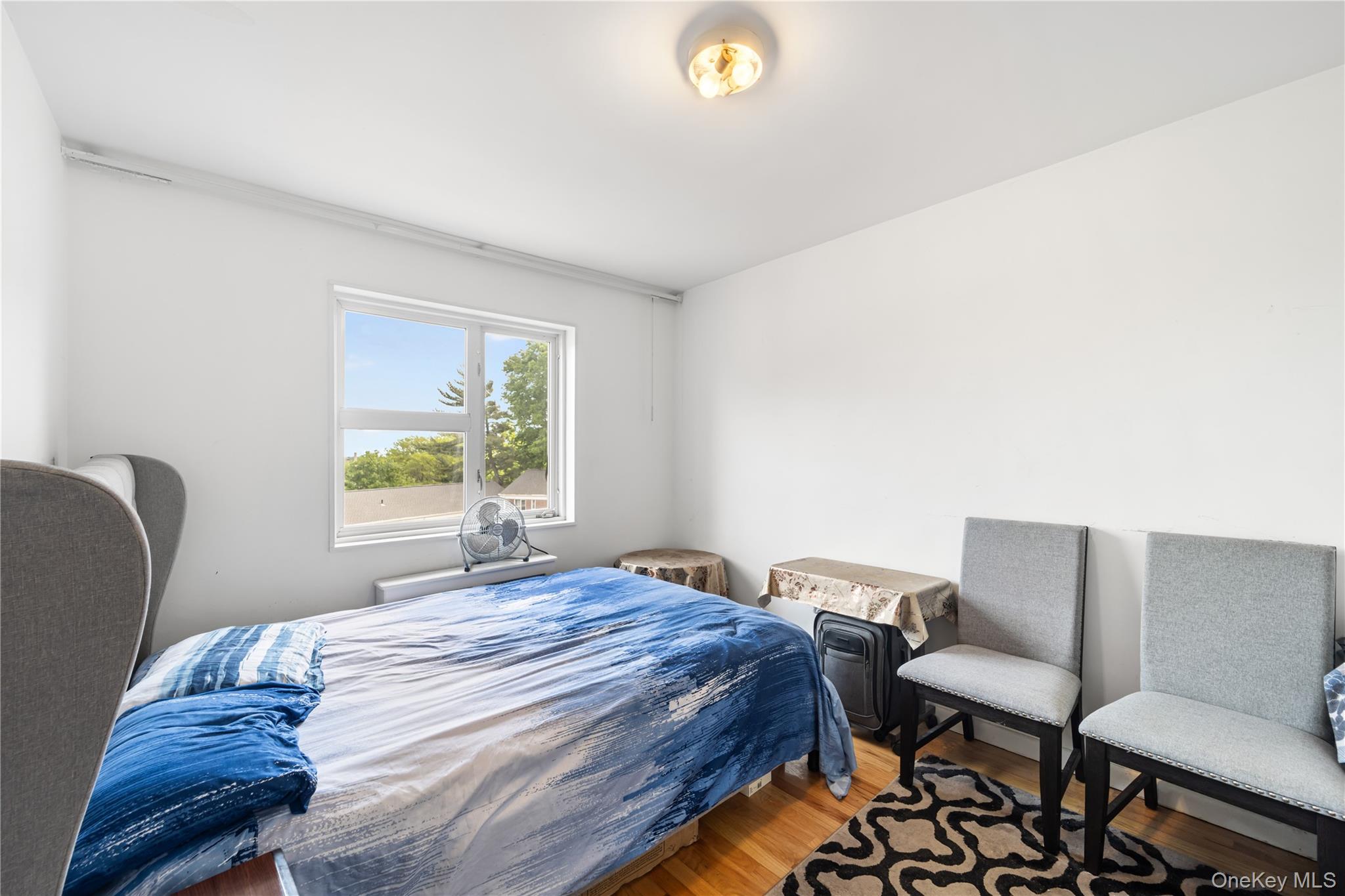 225-08 Stronghurst Avenue, Unit UPPR Queens, NY 11427 - Photo 6 of 15