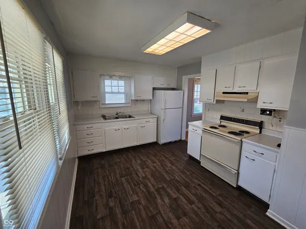 $1,585 | 1803 Ellen Drive, Indianapolis, IN 46224