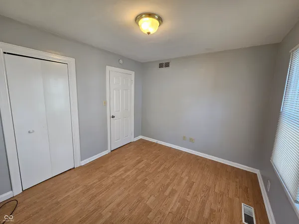 $1,585 | 1803 Ellen Drive, Indianapolis, IN 46224