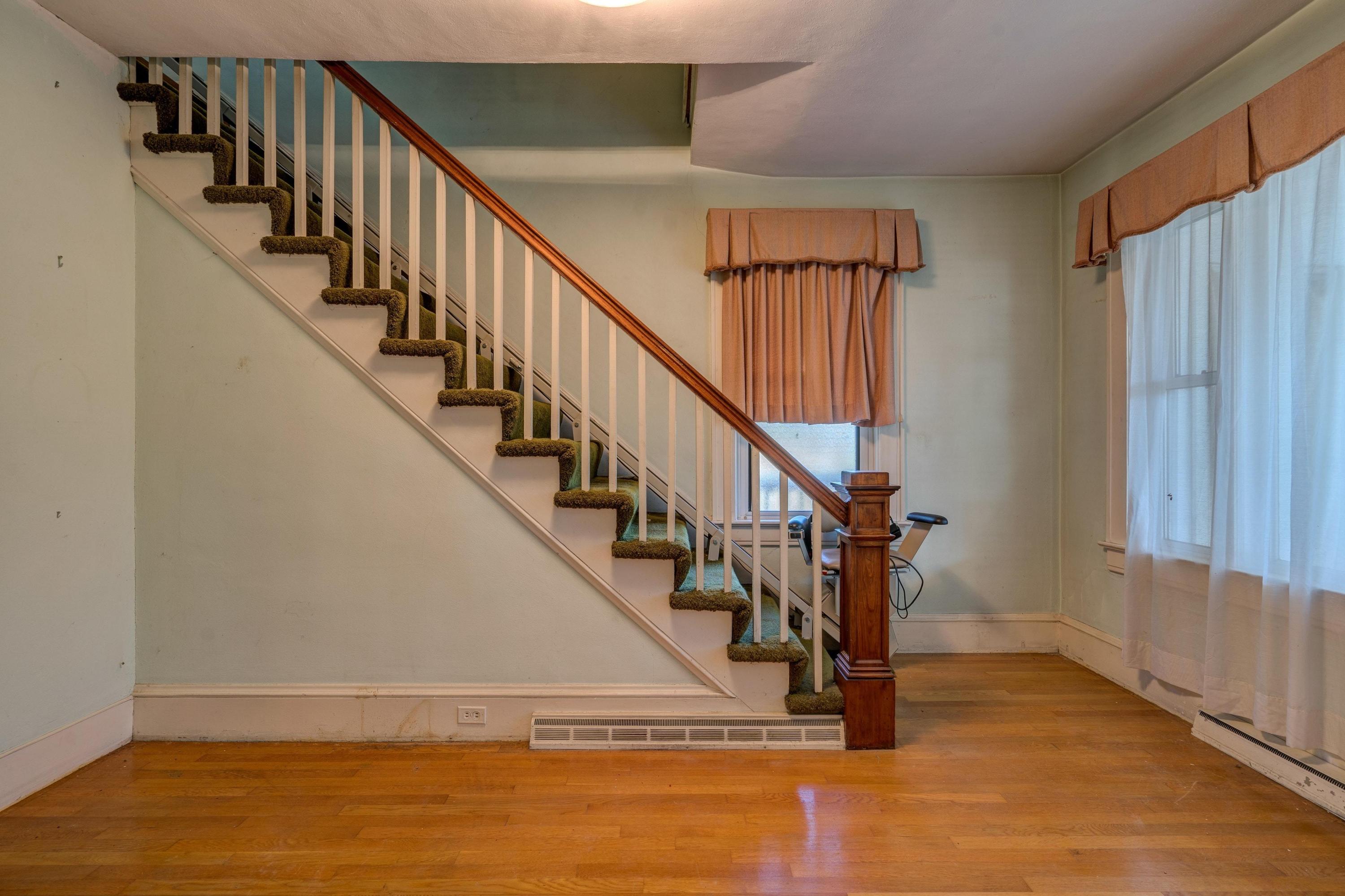 4637 Cook Creek Road Roanoke, VA 24012 - Photo 8 of 30 007-329778-DSC00031-3_2-3_3-3_4-3_5-3_83