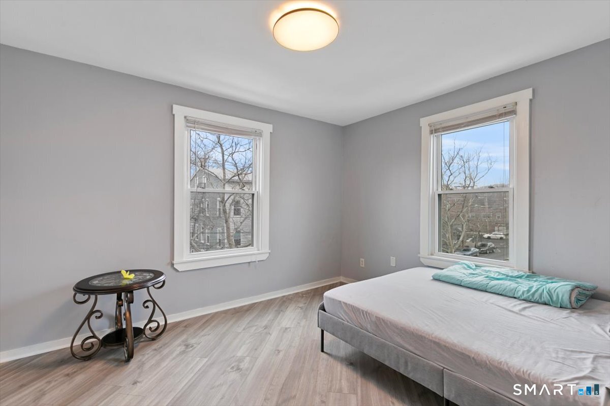 957 State Street New Haven, CT 06511 - Photo 12 of 15