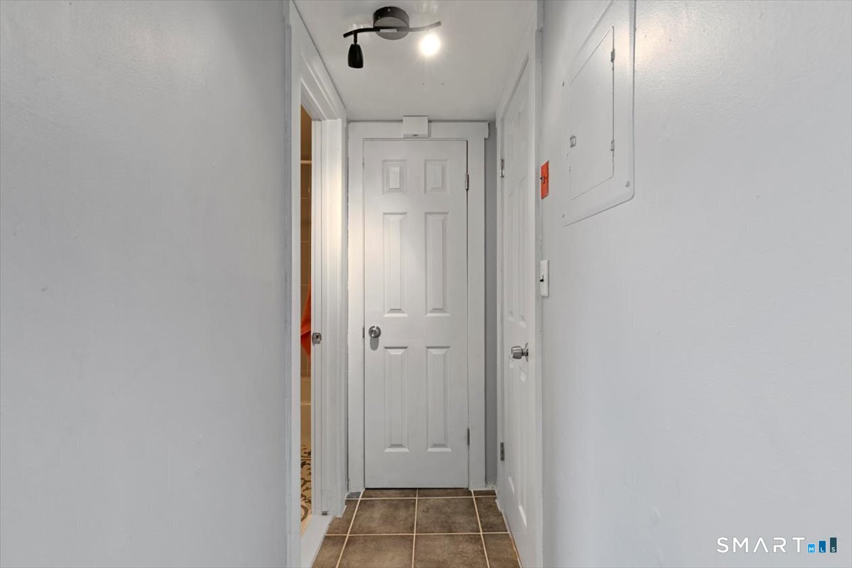 957 State Street New Haven, CT 06511 - Photo 14 of 15