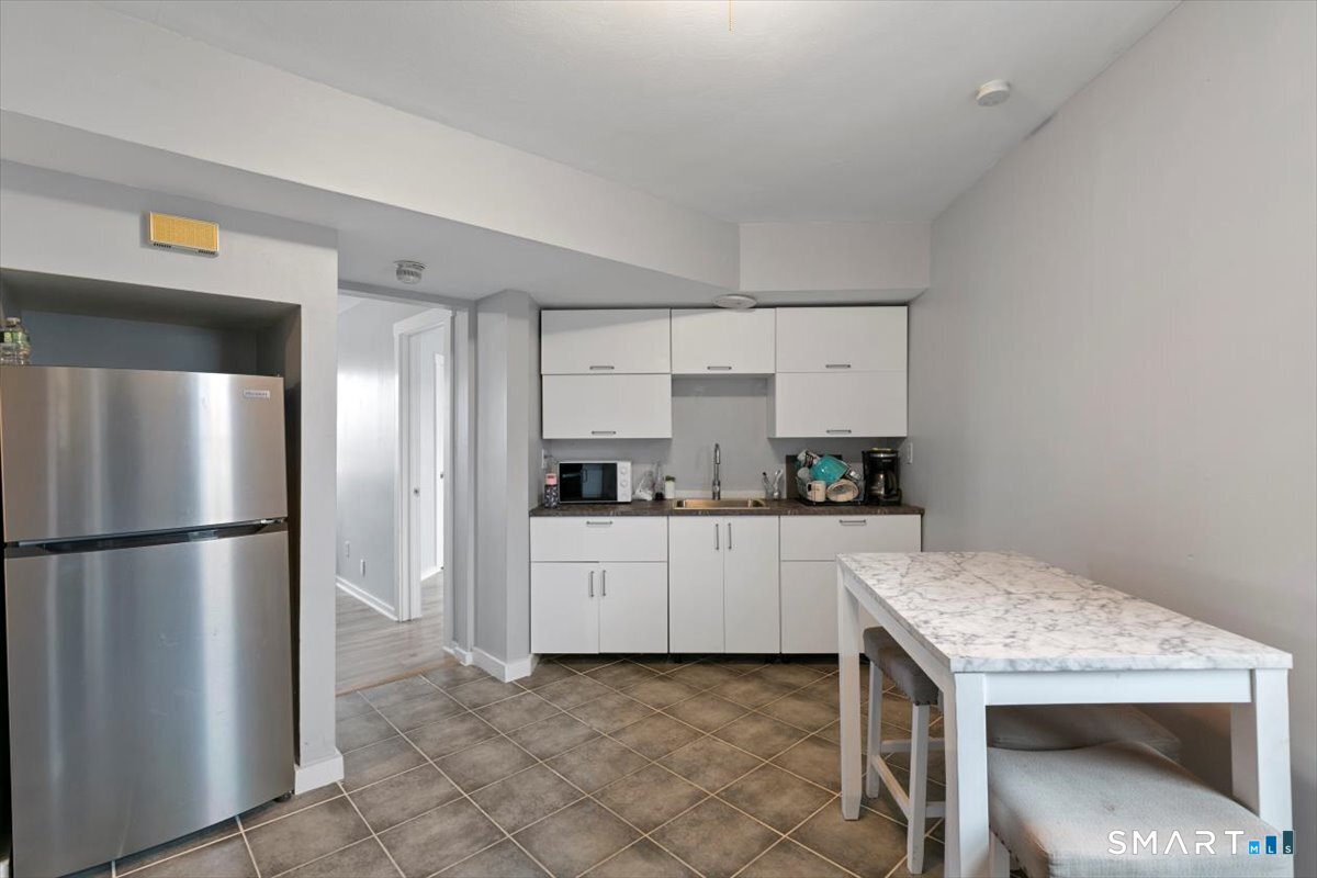957 State Street New Haven, CT 06511 - Photo 6 of 15