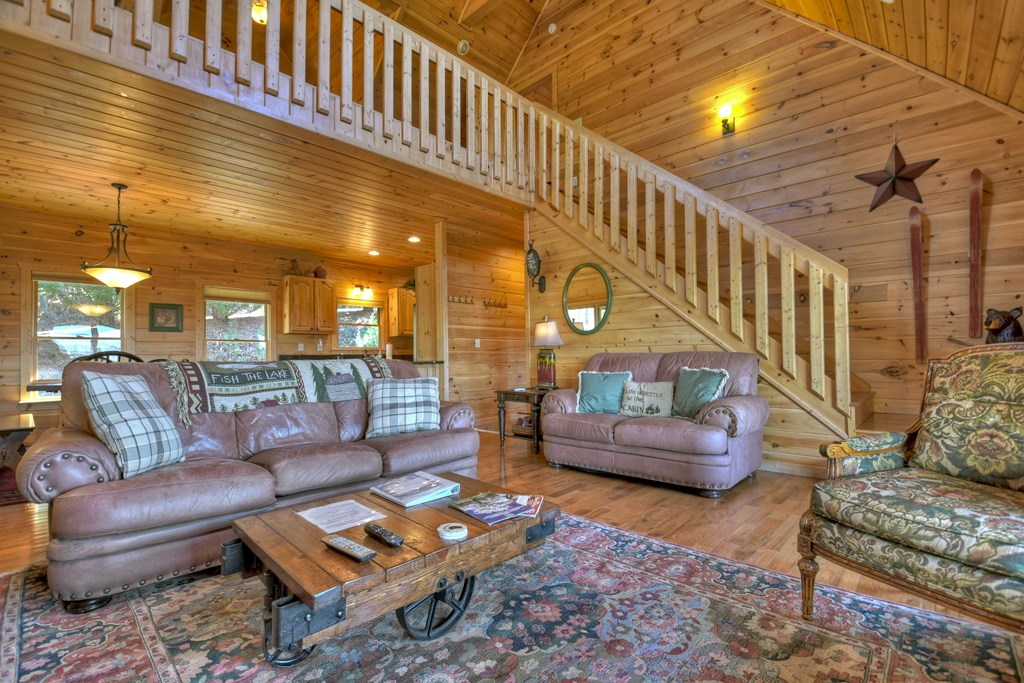 602 Laurel Creek Trail Blue Ridge, GA 30513 - Photo 7 of 53