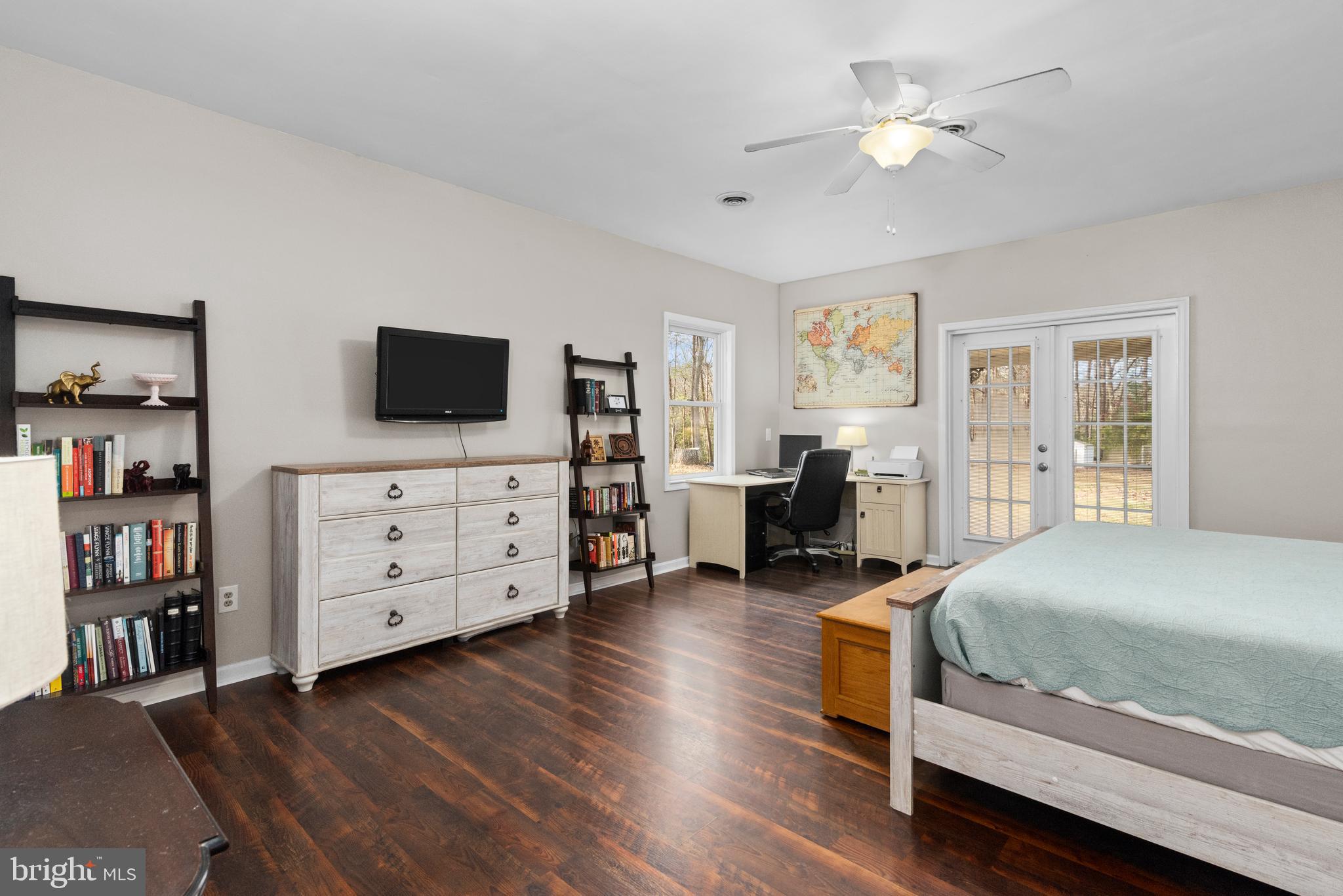 13092 Thunder Road King George, VA 22485 - Photo 14 of 28 Gallery Image 14