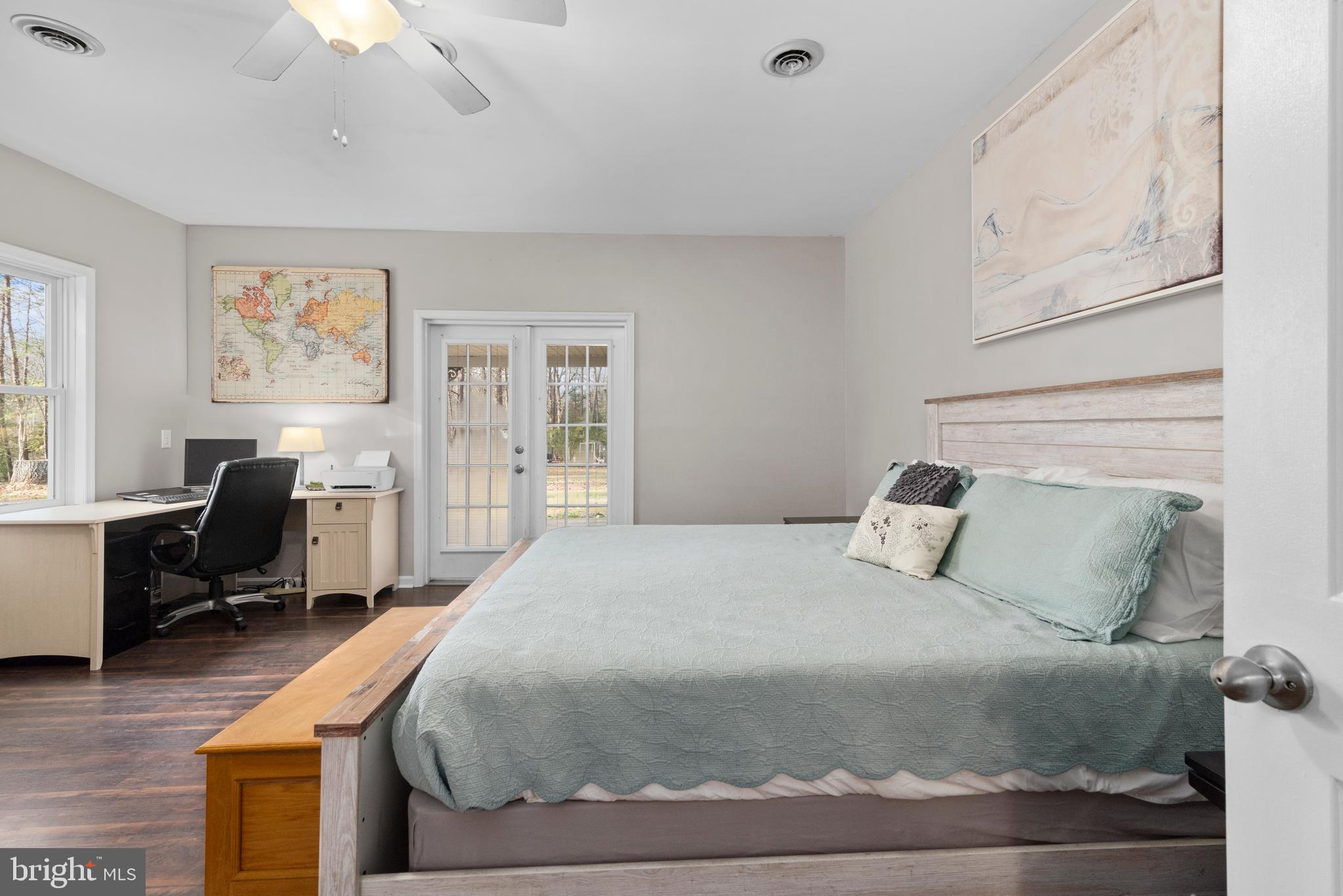 13092 Thunder Road King George, VA 22485 - Photo 15 of 28 Gallery Image 15