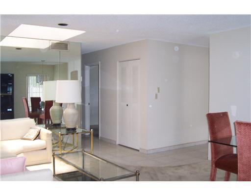 8941 Echo Lane, Unit C Boca Raton, FL 33496 - Photo 6 of 12 Additional Photo