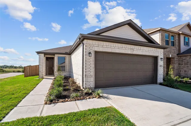 $249,995 | 22855 Magnolia Haven Drive, Hockley, TX 77447