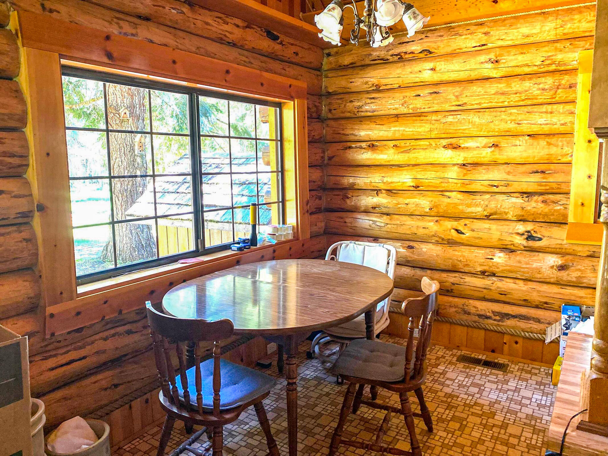7420 Hyatt Prairie Road Ashland, OR 97520 - Photo 7 of 32 20210625194839625473000000-o