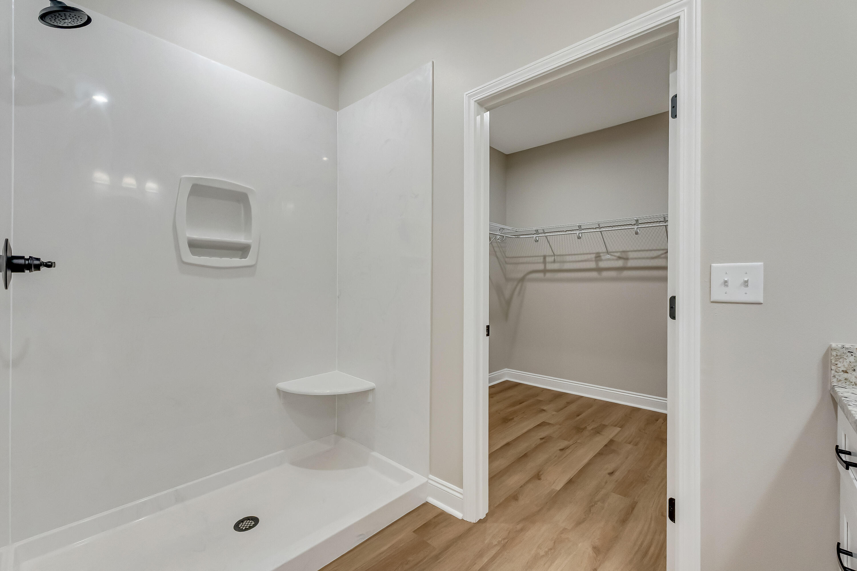 2.93-ac Goodwin Road Crestview, FL 32539 - Photo 31 of 45 a bathroom with a glass shower door
