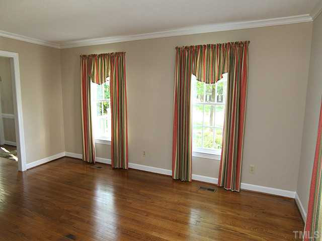 7837 Harbor Drive Raleigh, NC 27615 - Photo 6 of 25 Living Room