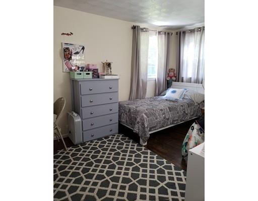 110 Roundtop Road Marlborough, MA 01752 - Photo 18 of 34 Gallery Image 18