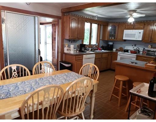 110 Roundtop Road Marlborough, MA 01752 - Photo 10 of 34 Gallery Image 10