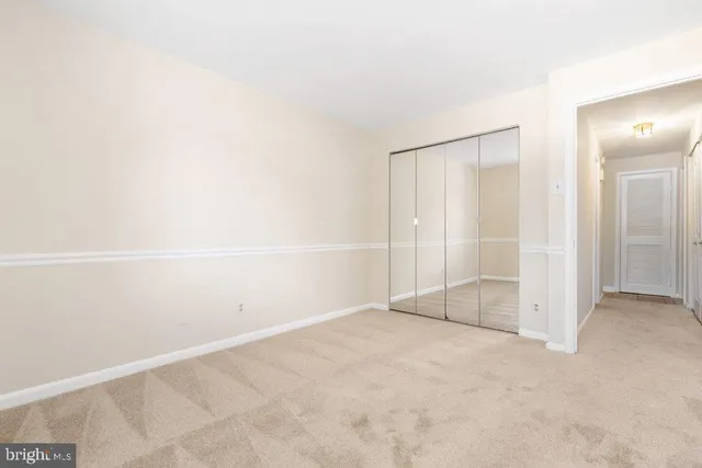 an empty room with an empty space